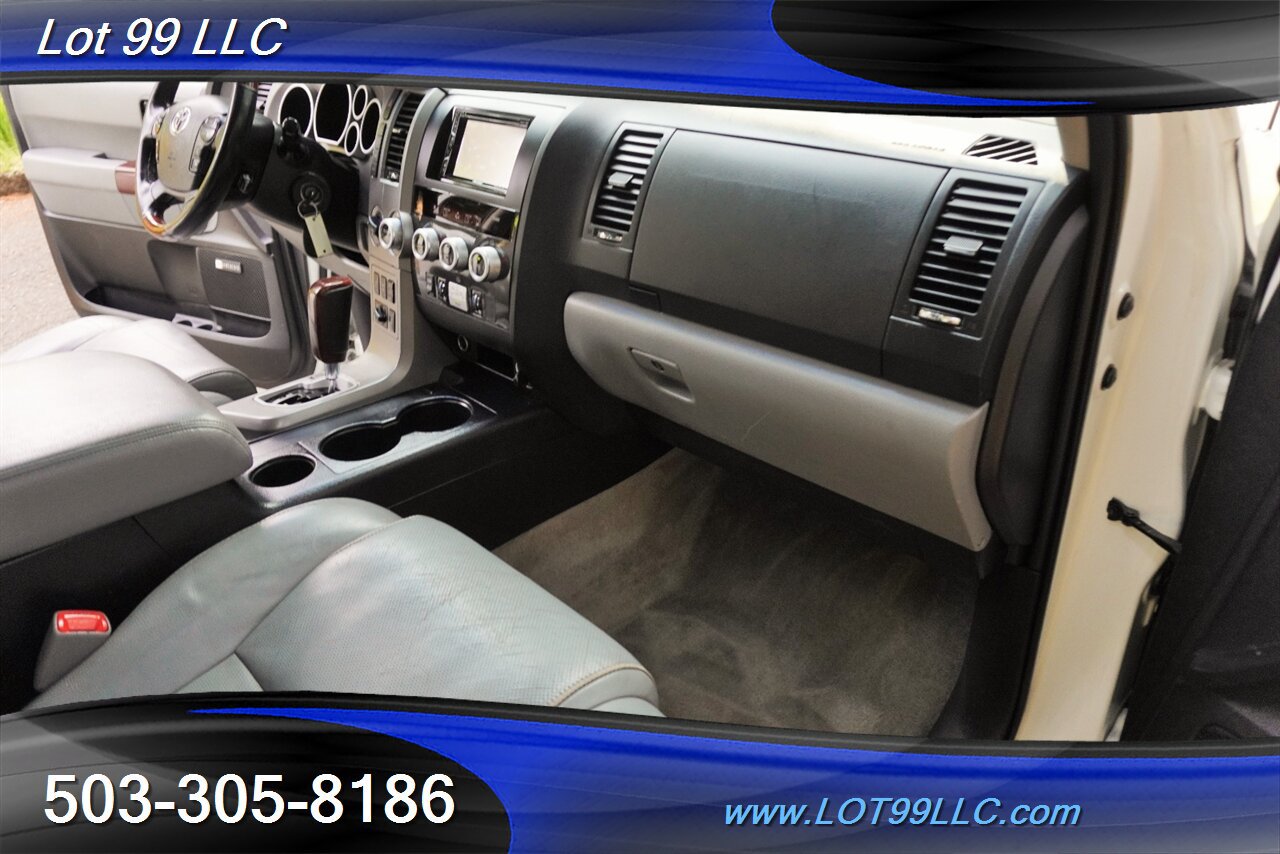 Used 2011 Toyota Sequoia Platinum AWD/4WD image 38