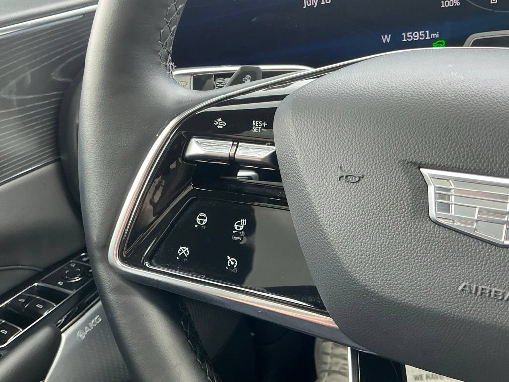 Used 2024 Cadillac Lyriq Sport AWD/4WD image 39