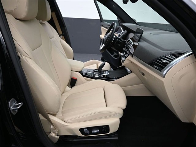 Used 2021 BMW X3 xDrive30i w/ Premium Package image 16