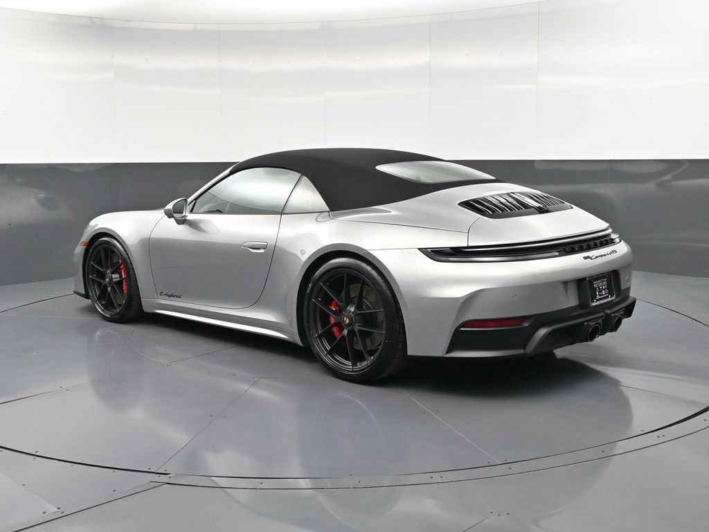 New 2026 Porsche 911 Carrera 4 GTS AWD/4WD image 3