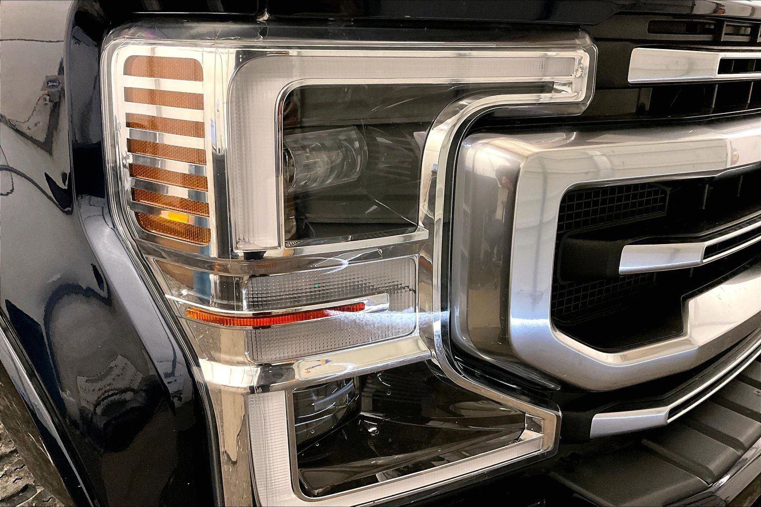 Used 2022 Ford F250 Platinum w/ Tremor Off-Road Package image 27