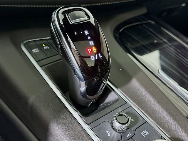 Certified 2023 Cadillac Escalade Sport w/ Touring Package image 18