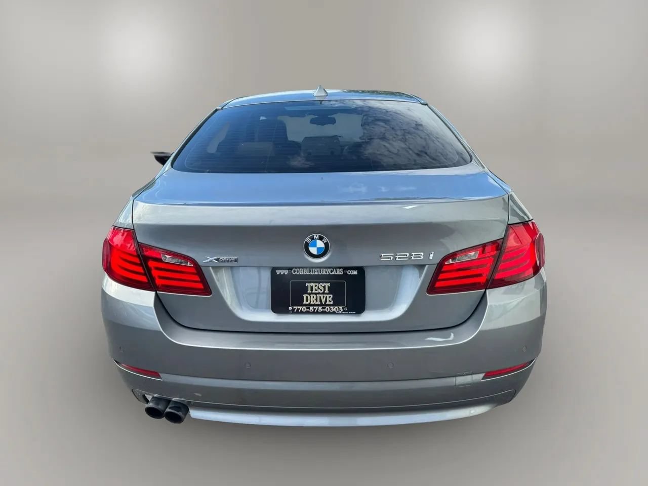 Used 2013 BMW 528i xDrive Sedan AWD/4WD image 10