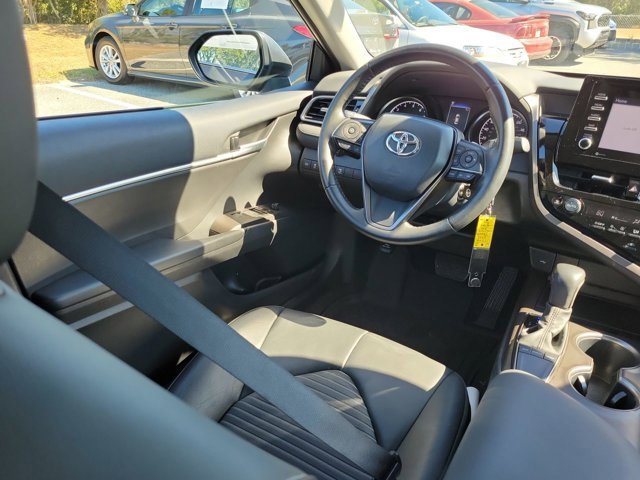 Used 2023 Toyota Camry SE image 22