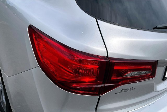 Used 2014 Acura MDX w/ Technology Package AWD/4WD image 22