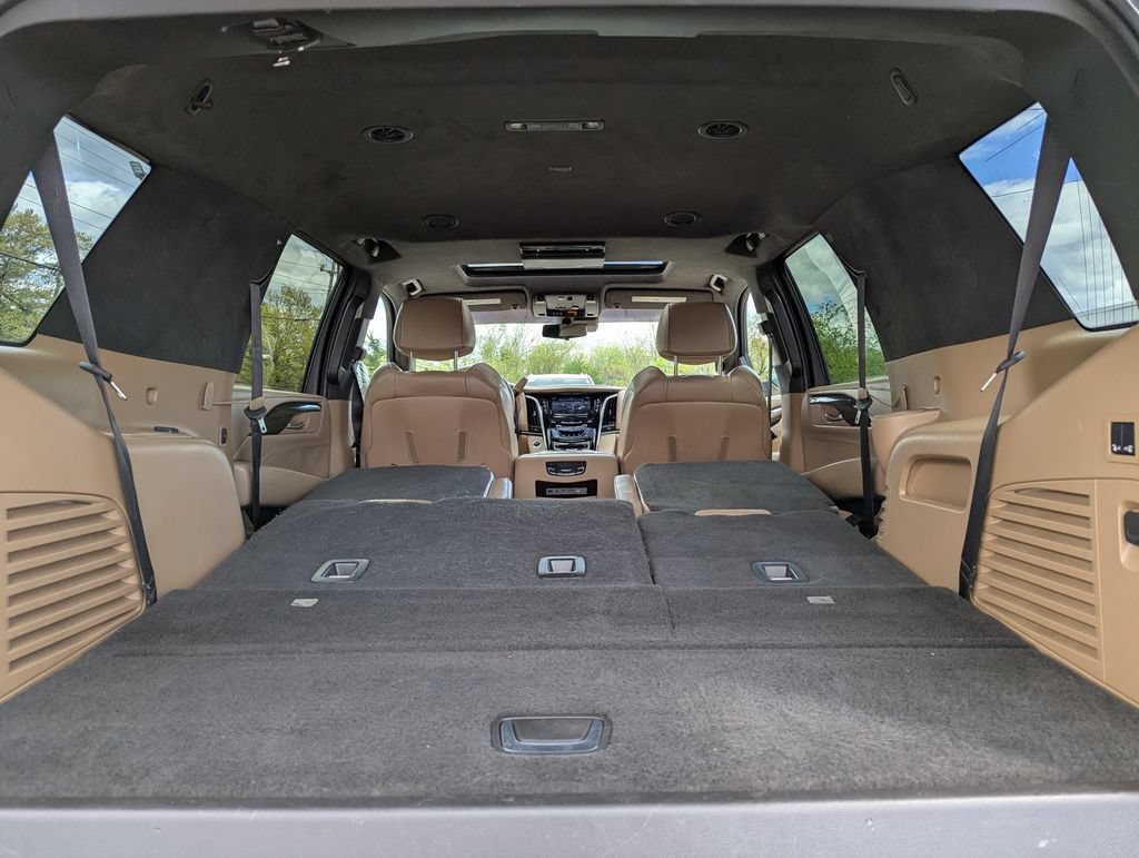 Used 2020 Cadillac Escalade Platinum AWD/4WD image 52