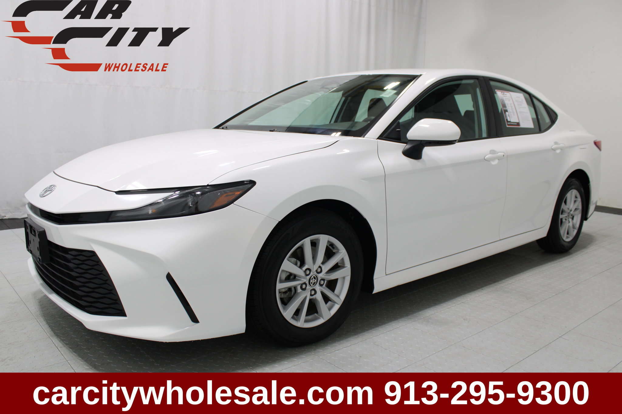 Used 2025 Toyota Camry LE