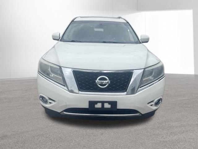 Used 2016 Nissan Pathfinder Platinum AWD/4WD image 2