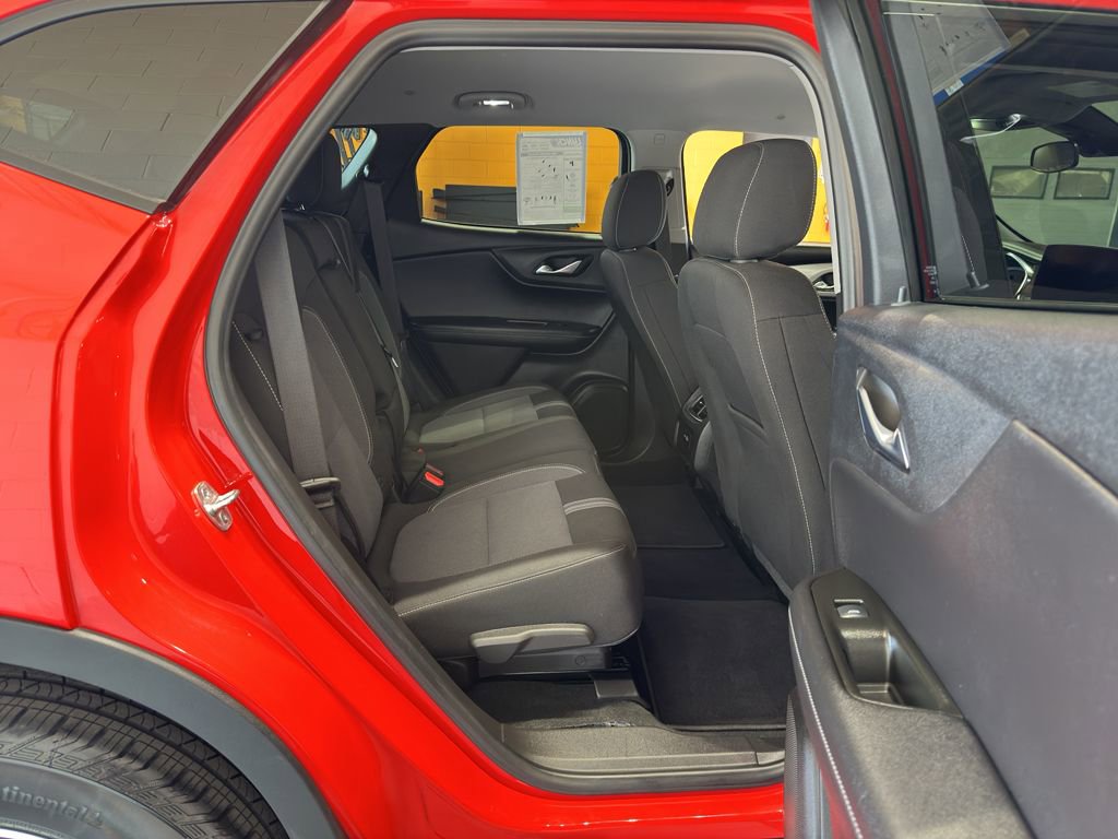 Used 2025 Chevrolet Blazer LT image 20