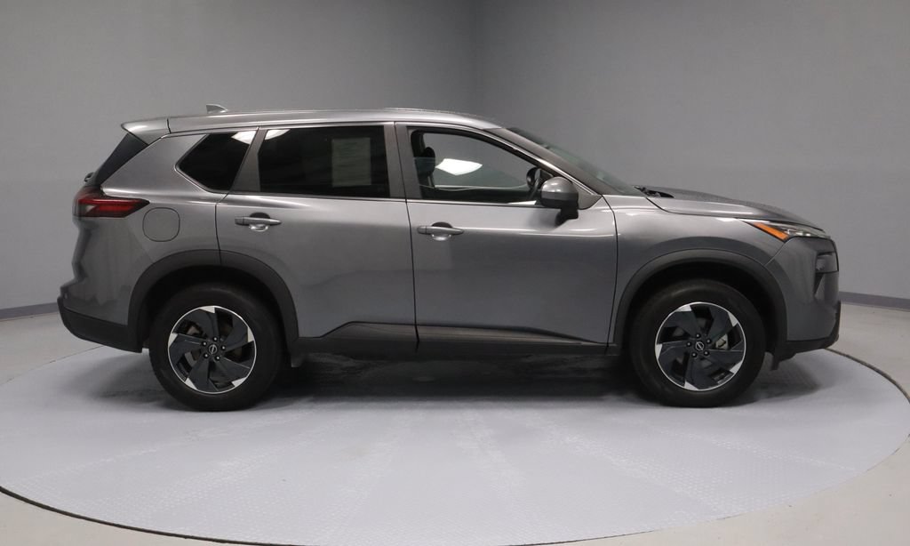 Certified 2024 Nissan Rogue SV AWD/4WD image 11