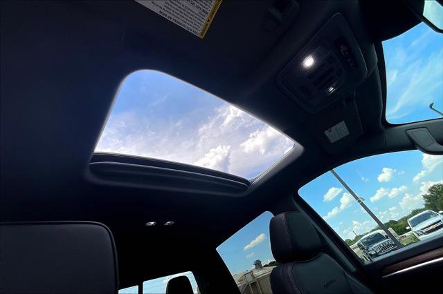 Used 2024 GMC Sierra 2500 Denali image 25