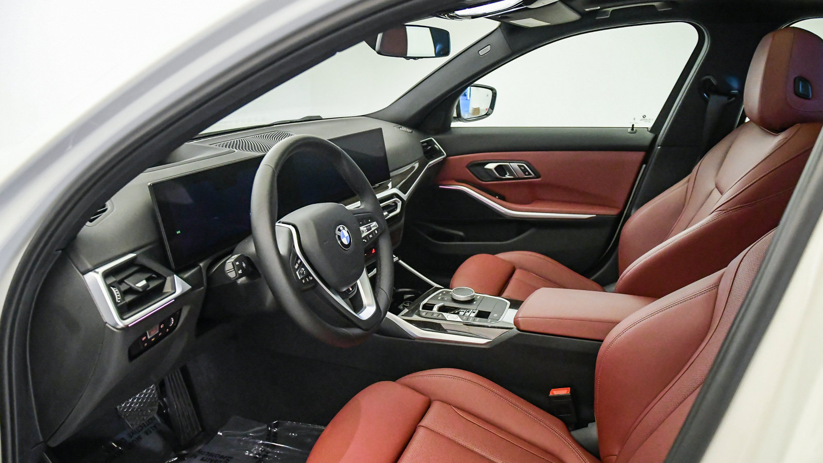 Certified 2023 BMW 330i Sedan w/ Premium Package RWD image 17