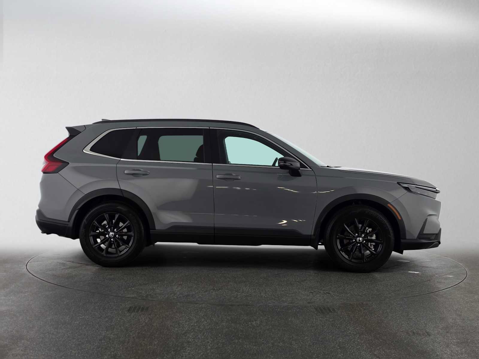 Used 2025 Honda CR-V Sport image 2