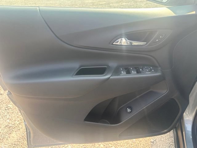 Used 2023 Chevrolet Equinox LT AWD/4WD image 23