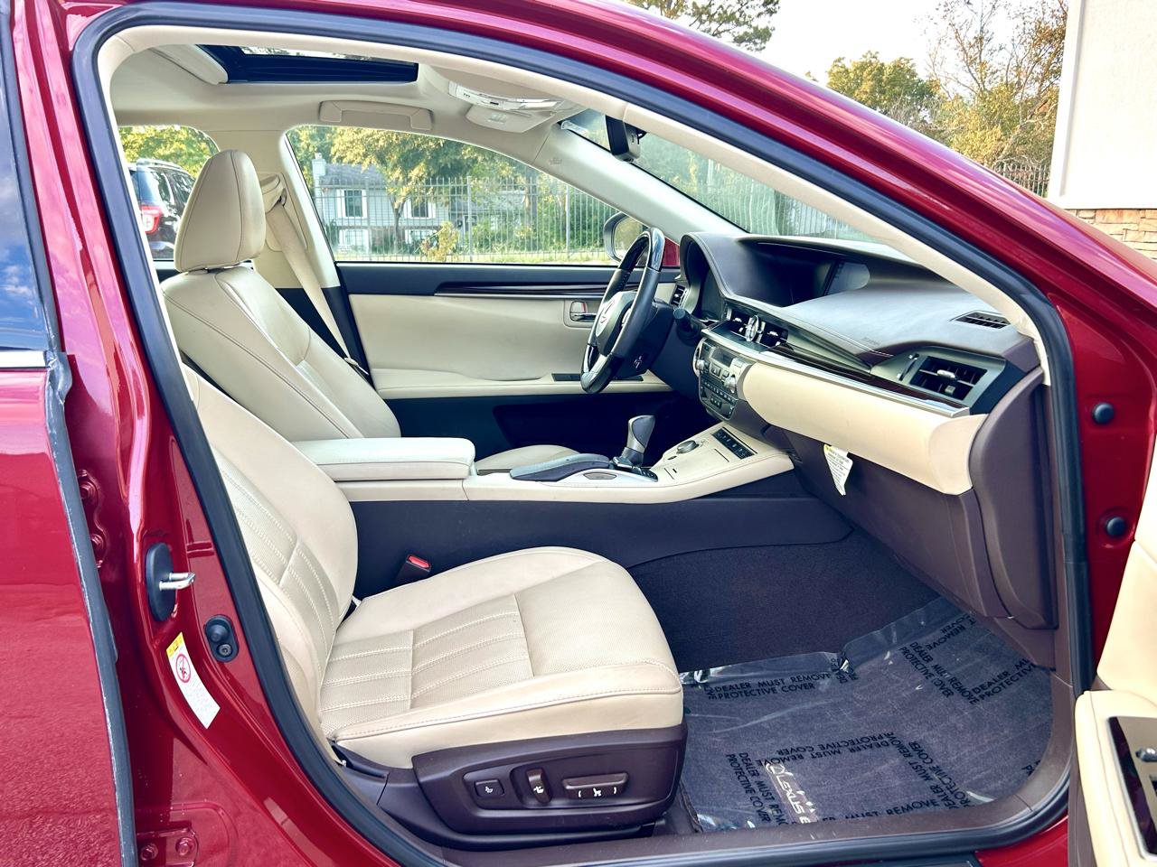 Used 2017 Lexus ES 350 w/ Luxury Package FWD image 20