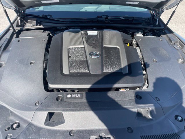 Used 2022 Lexus LS 500 w/ Interior Upgrade Package RWD image 28