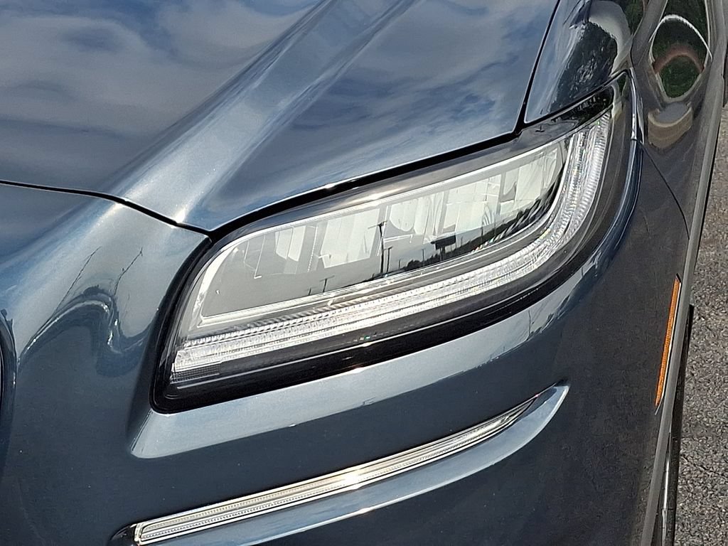 Certified 2023 Lincoln Nautilus Reserve AWD/4WD image 9