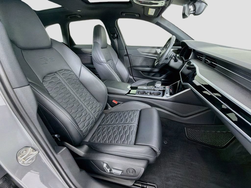 Certified 2022 Audi RS 6 w/ Executive Package AWD/4WD image 30