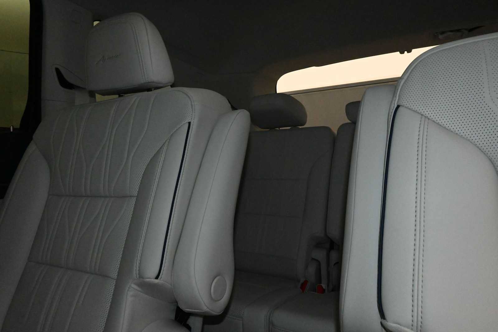 New 2026 Buick Enclave Avenir w/ Super Cruise Package AWD/4WD image 26