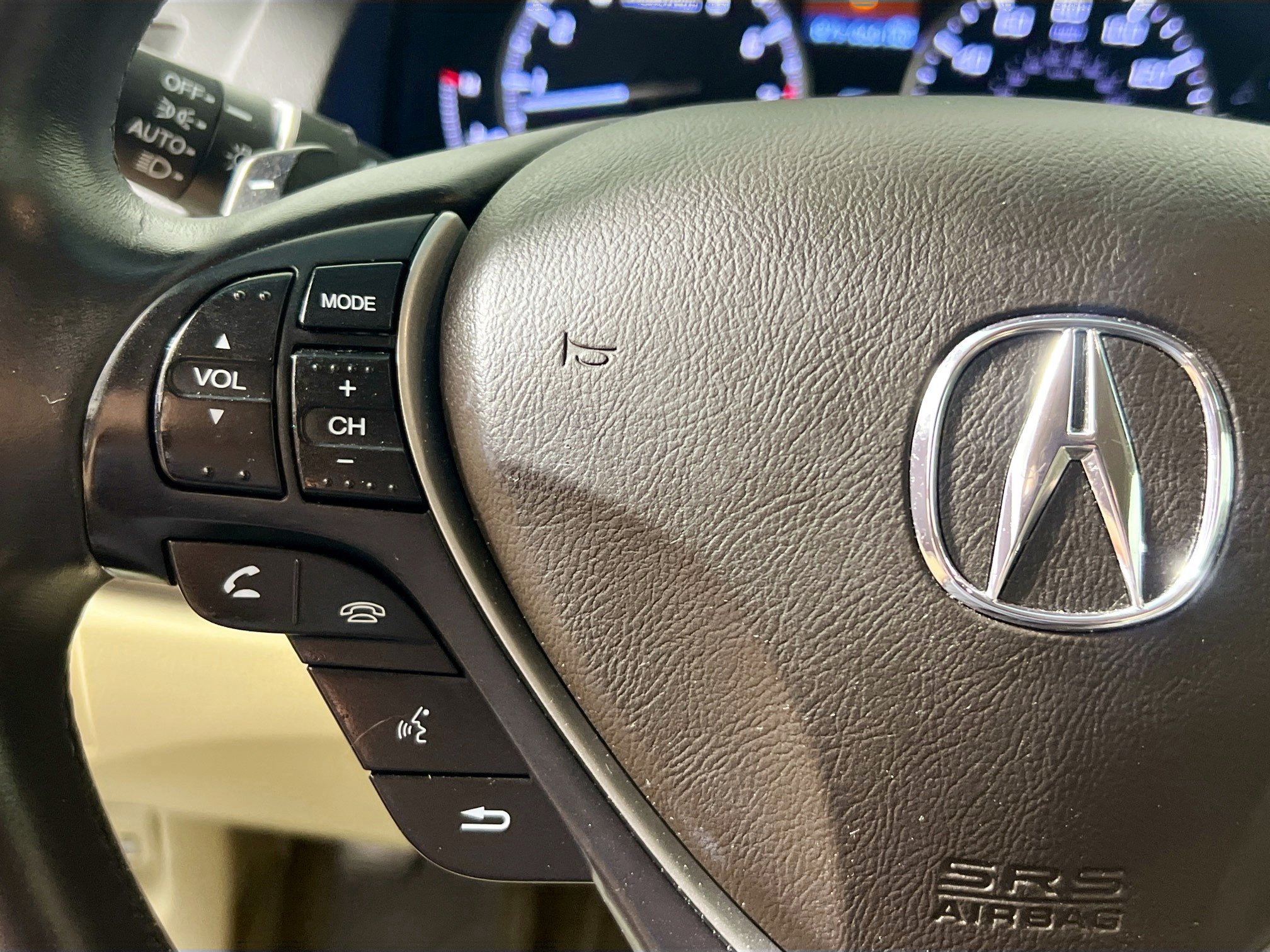 Used 2015 Acura RDX FWD image 18