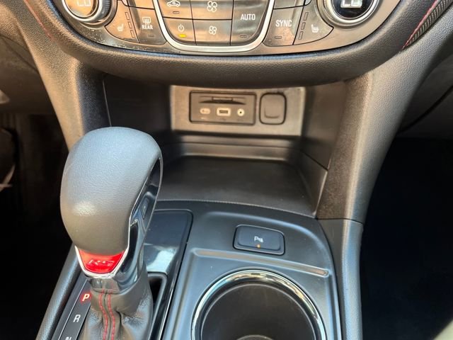 Used 2022 Chevrolet Equinox RS w/ Infotainment Package image 27