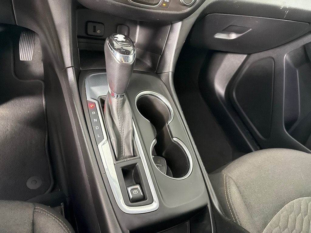 Used 2018 Chevrolet Equinox LT FWD image 17