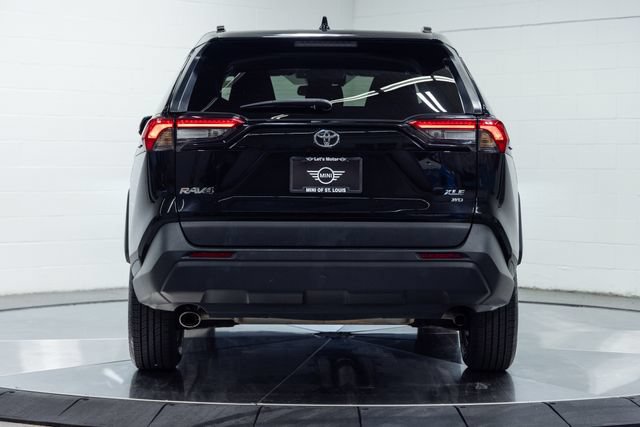 Used 2024 Toyota RAV4 XLE w/ Weather Package AWD/4WD image 7