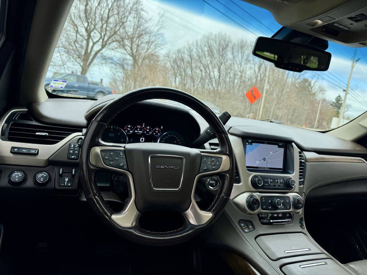 Used 2019 GMC Yukon XL Denali w/ Denali Ultimate Package AWD/4WD image 22