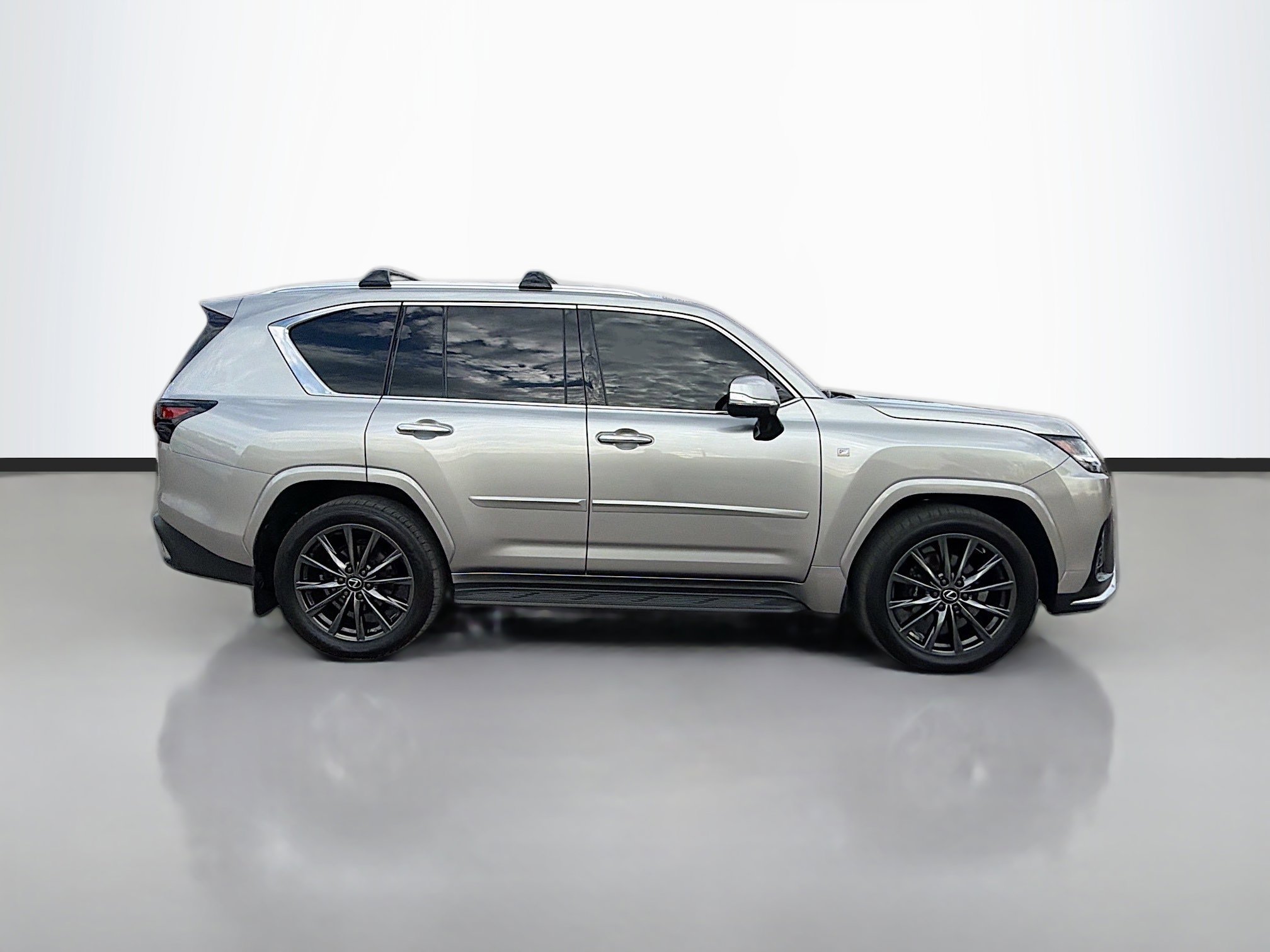 Used 2023 Lexus LX 600 F Sport w/ Accessory Package (A2) image 6
