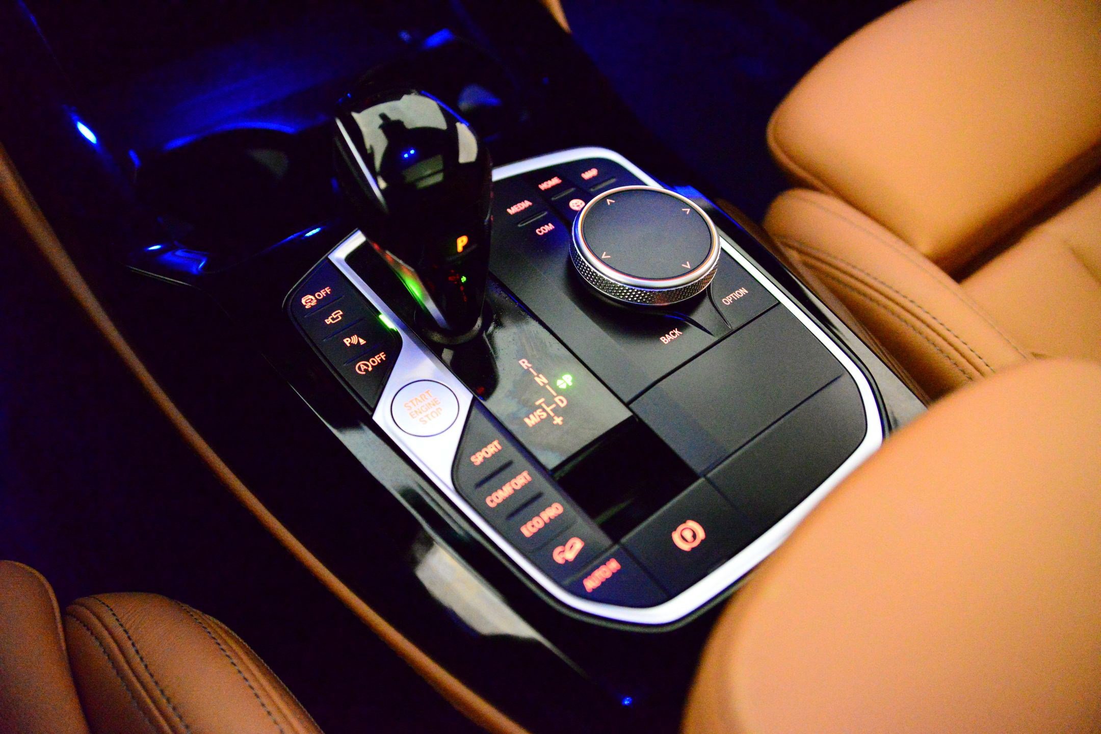 Used 2024 BMW X4 xDrive30i w/ Premium Package image 29