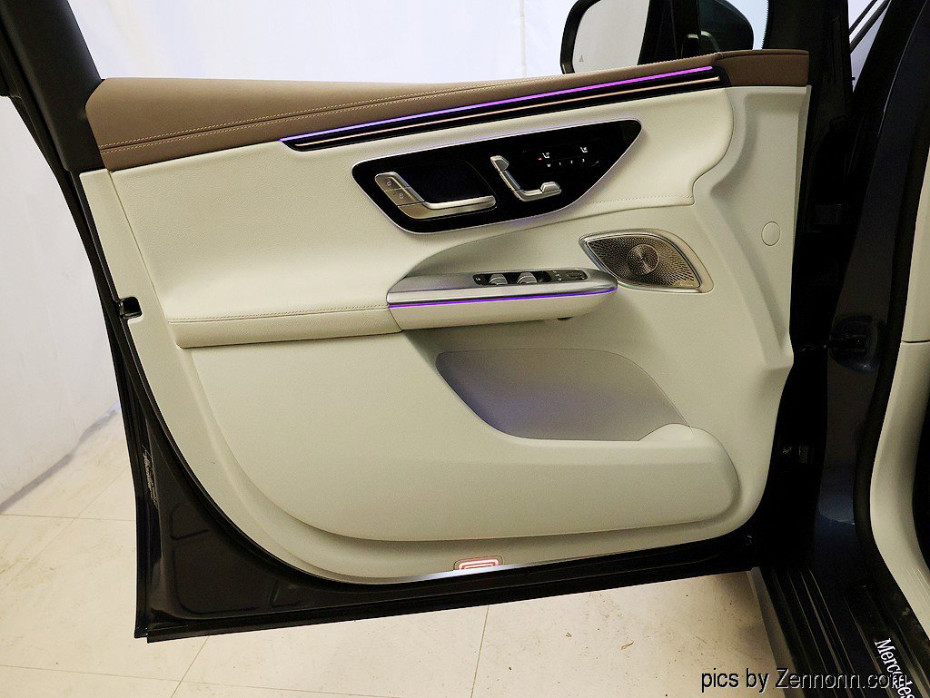 Used 2023 Mercedes-Benz EQE 350+ 4MATIC SUV w/ Exclusive Trim Package image 25