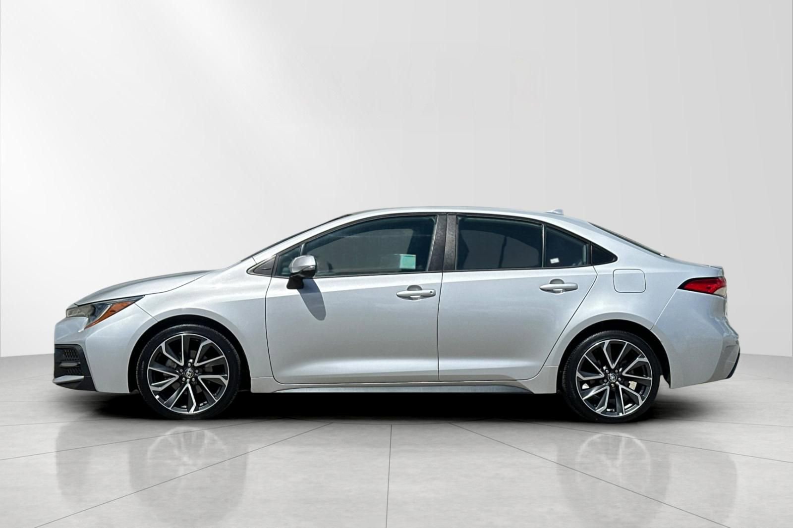 Used 2020 Toyota Corolla SE w/ Protection Package image 6