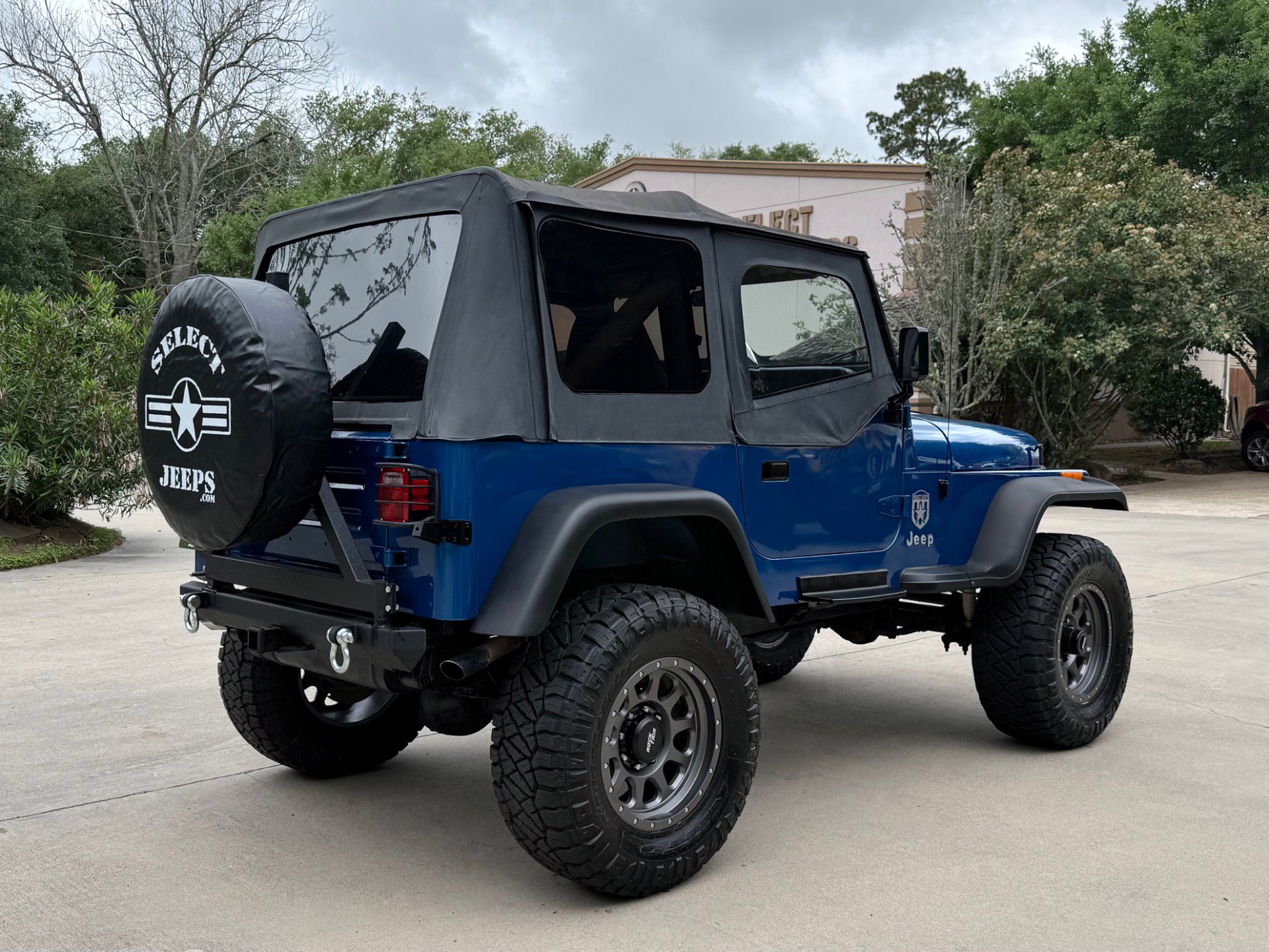 Used 1991 Jeep Wrangler Islander AWD/4WD image 13