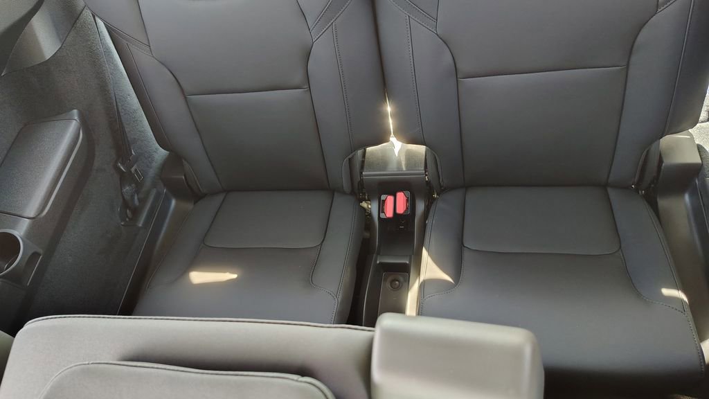 New 2026 Volvo XC90 B6 Plus image 31