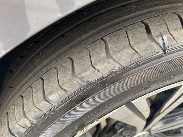 Used 2022 Volkswagen Passat 2.0T image 23