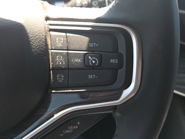 Used 2022 Jeep Wagoneer Series III w/ Premium Group I AWD/4WD image 49