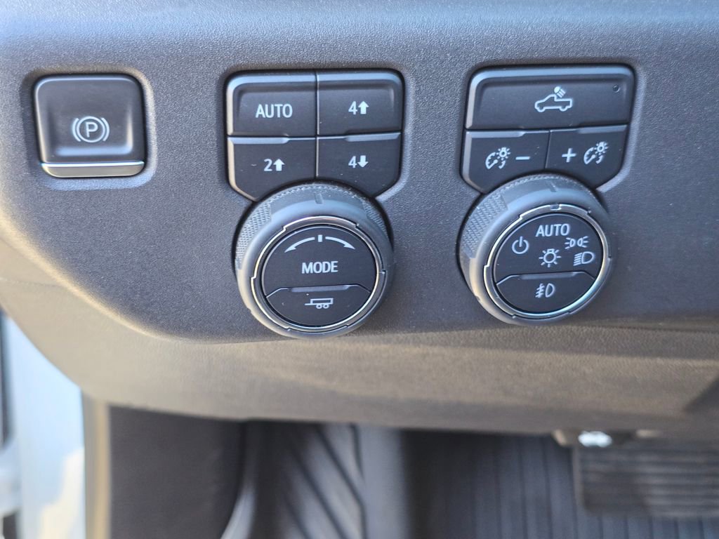 Used 2023 Chevrolet Silverado 1500 LT Trail Boss image 25