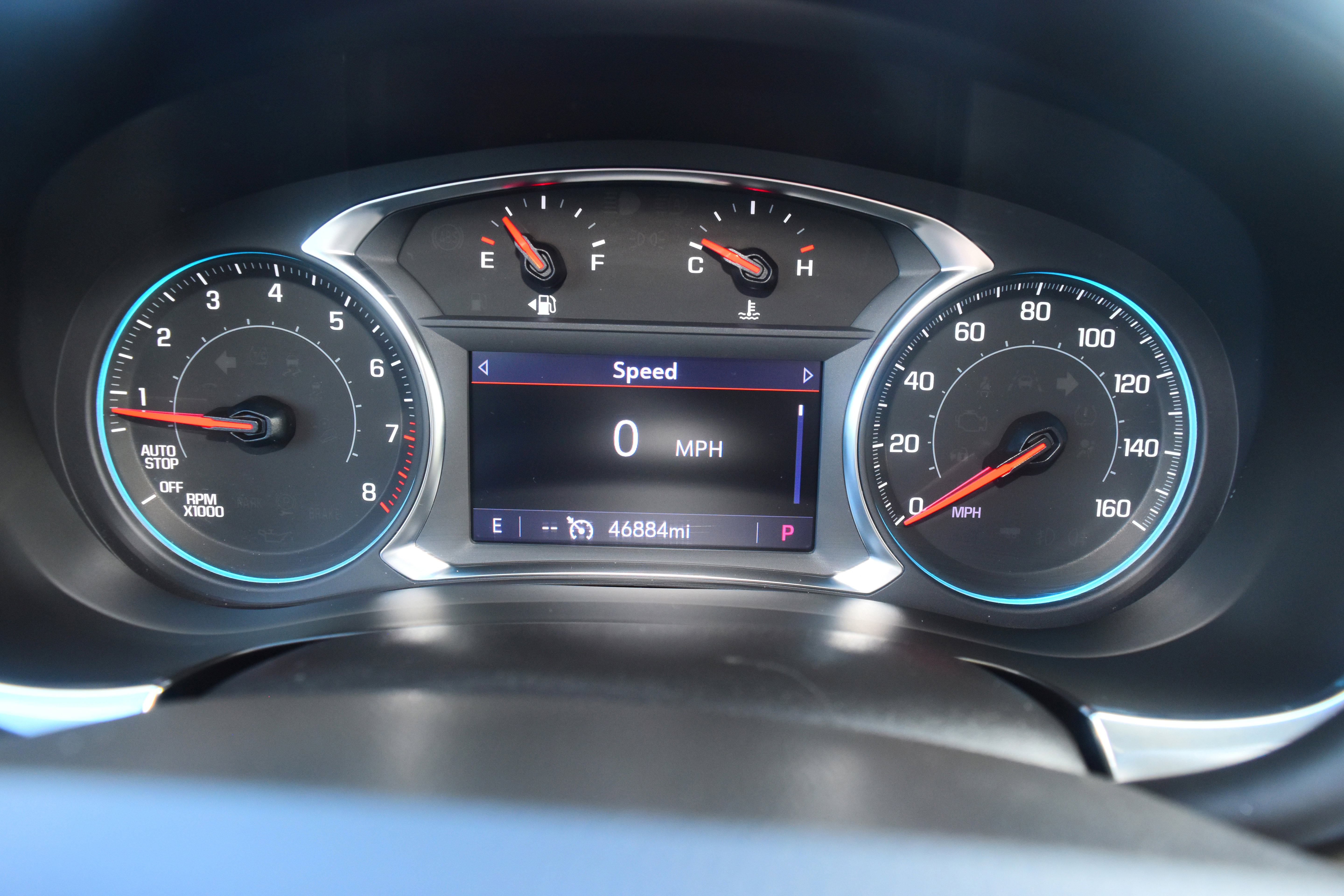 Used 2023 Chevrolet Traverse LT w/ Rear Camera Mirror Package image 18