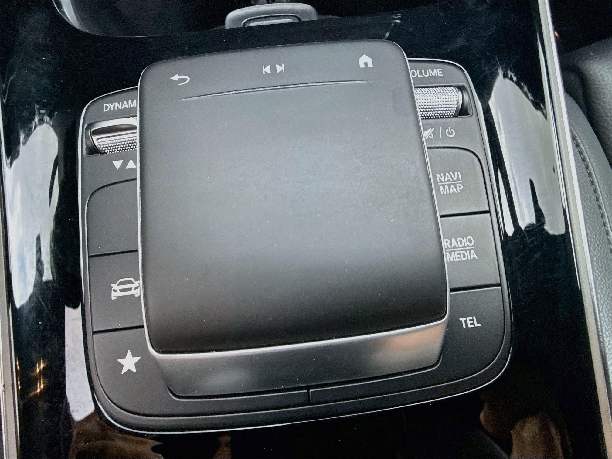 Used 2023 Mercedes-Benz GLA 250 w/ Premium Package image 36