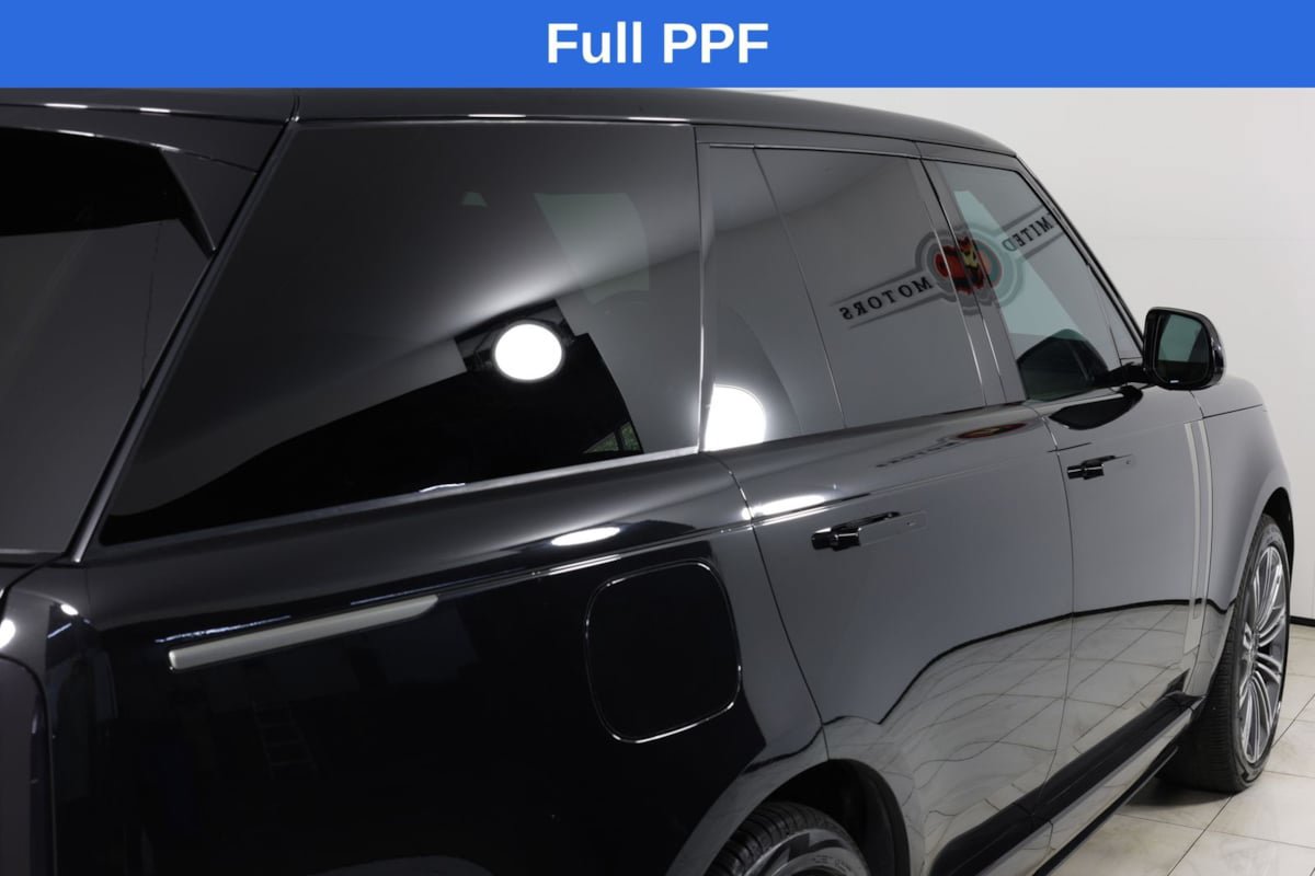 Used 2024 Land Rover Range Rover SE AWD/4WD image 42