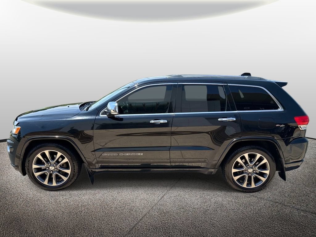 Used 2017 Jeep Grand Cherokee Overland AWD/4WD image 3