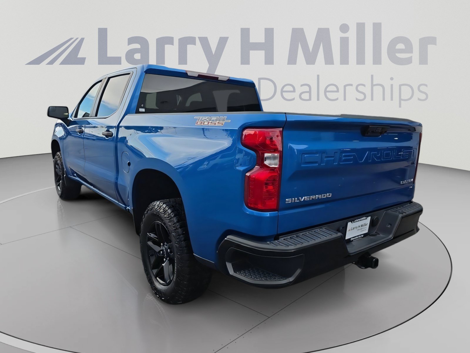 Certified 2024 Chevrolet Silverado 1500 Custom Trail Boss AWD/4WD image 11