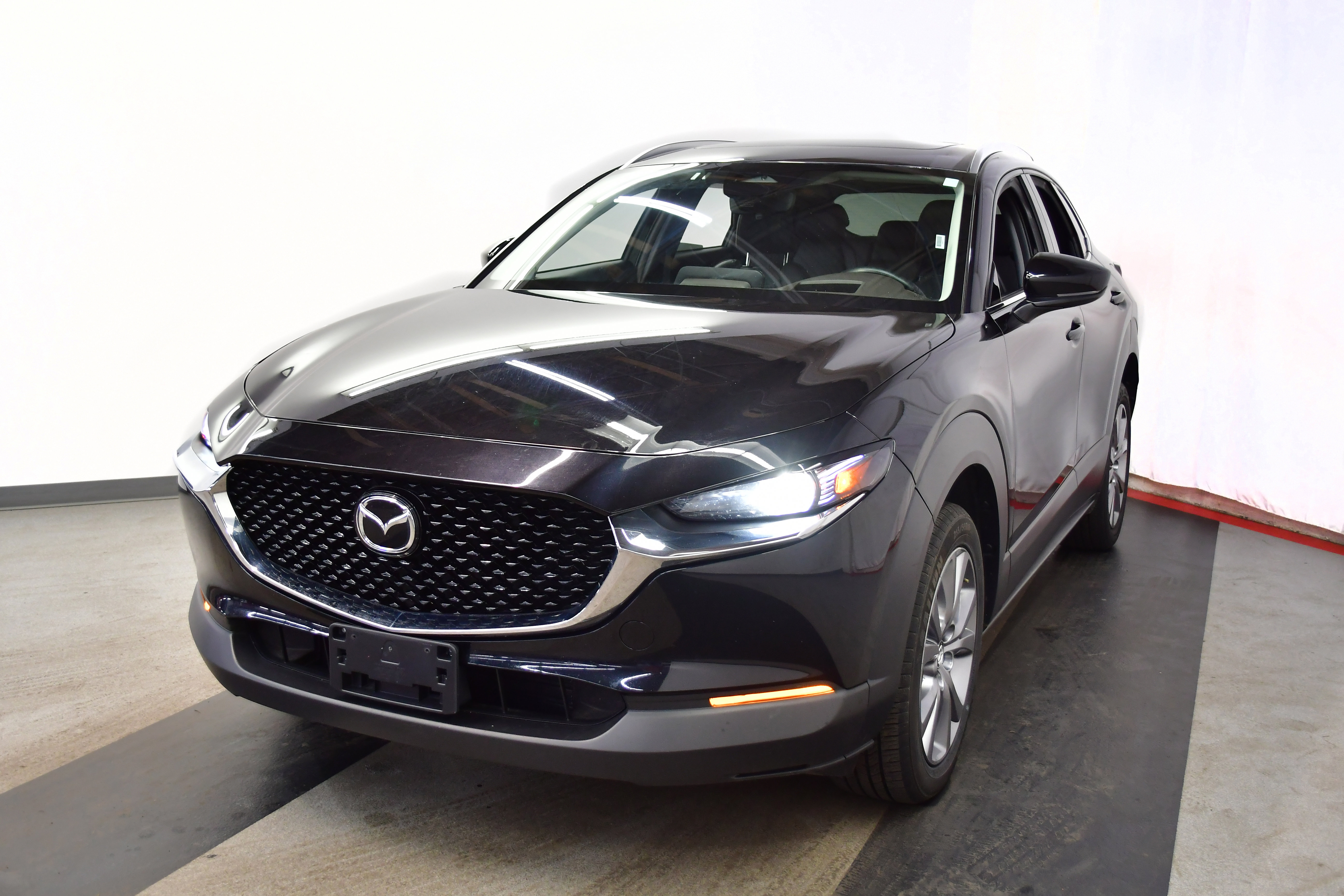 Used 2024 MAZDA CX-30 AWD 2.5 S w/ Premium Package image 7