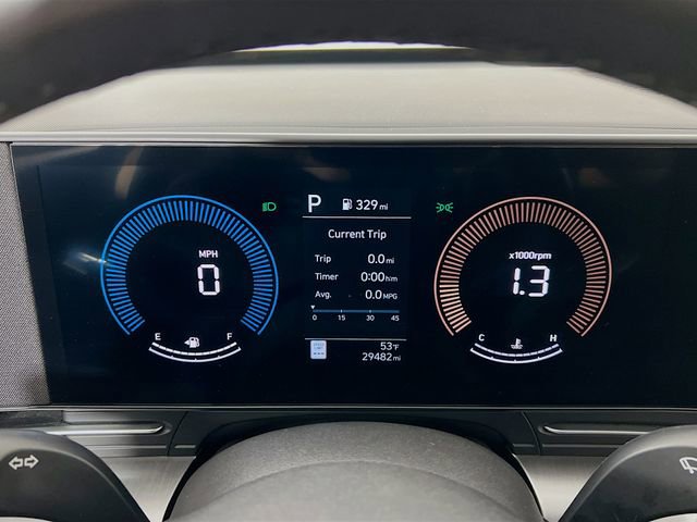 Used 2025 Hyundai Kona SEL image 14