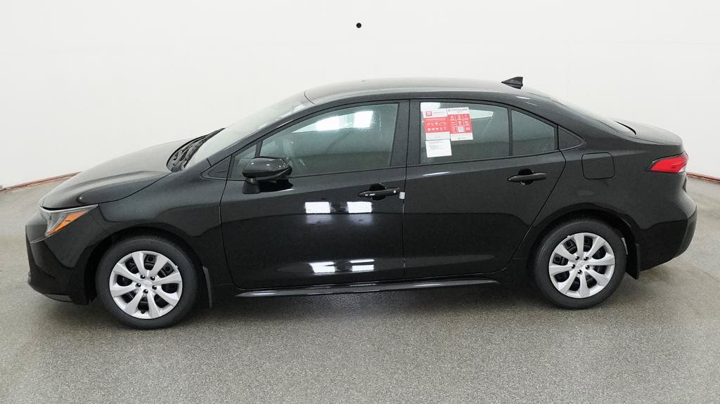 New 2026 Toyota Corolla LE FWD image 6