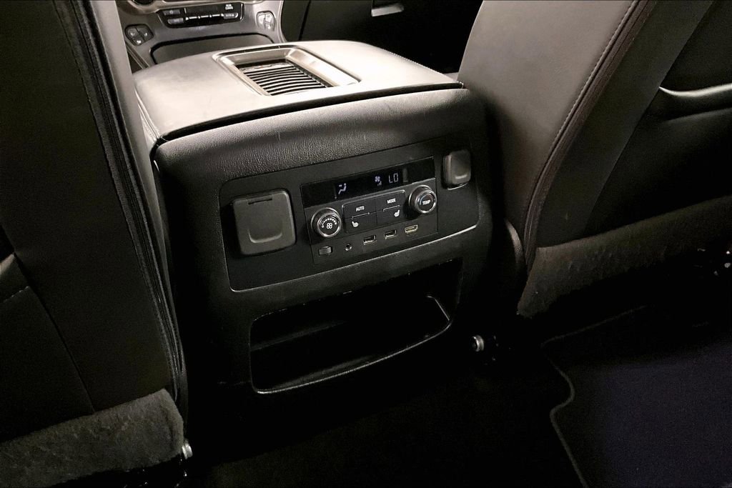 Used 2018 GMC Yukon XL Denali w/ Open Road Package image 36