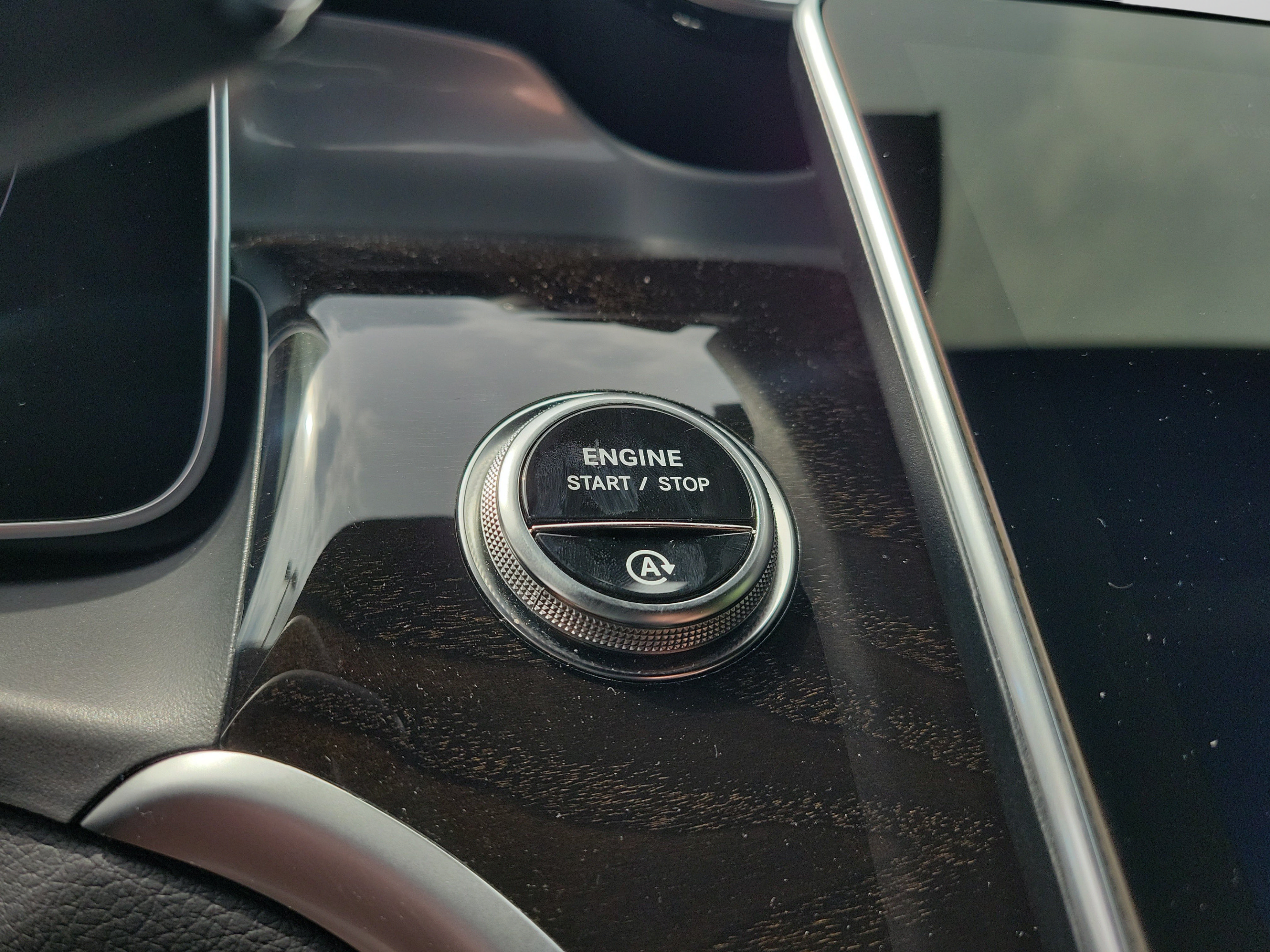 Certified 2026 Mercedes-Benz GLC 300 image 31