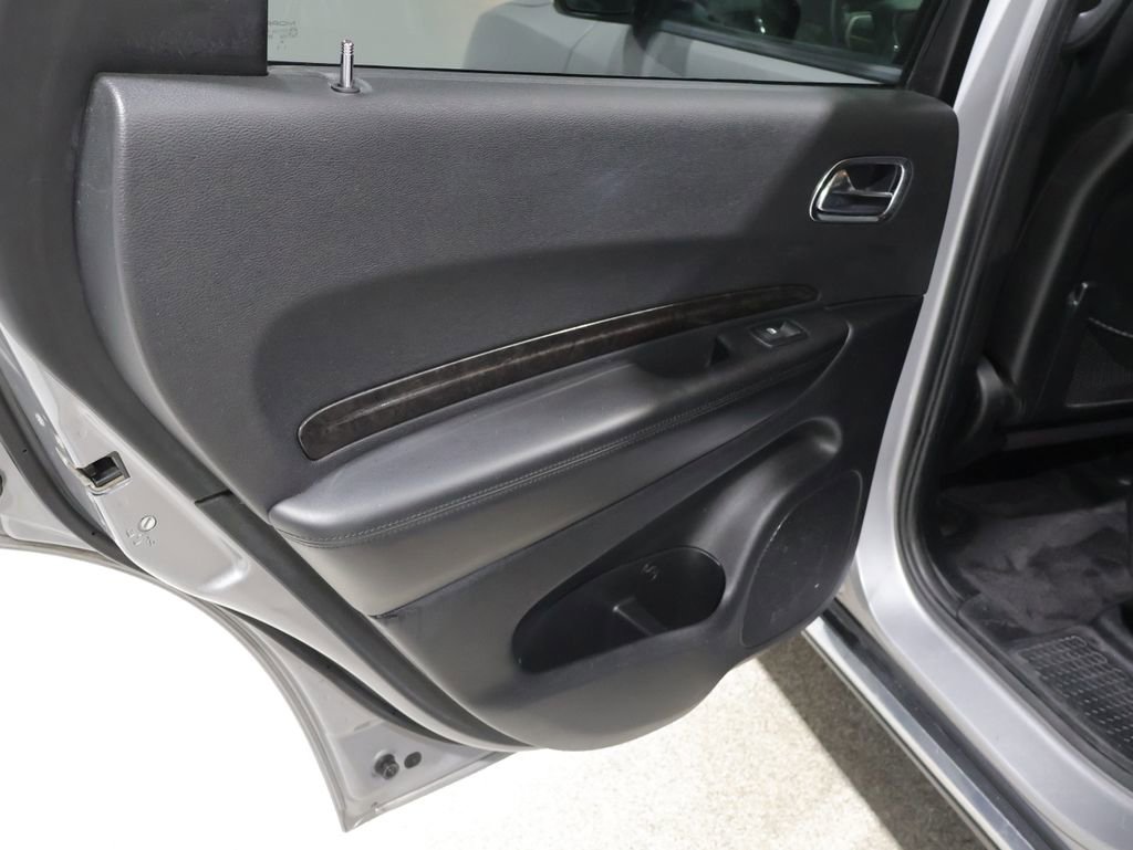 Used 2016 Dodge Durango Limited w/ Nav & Power Liftgate Group AWD/4WD image 19