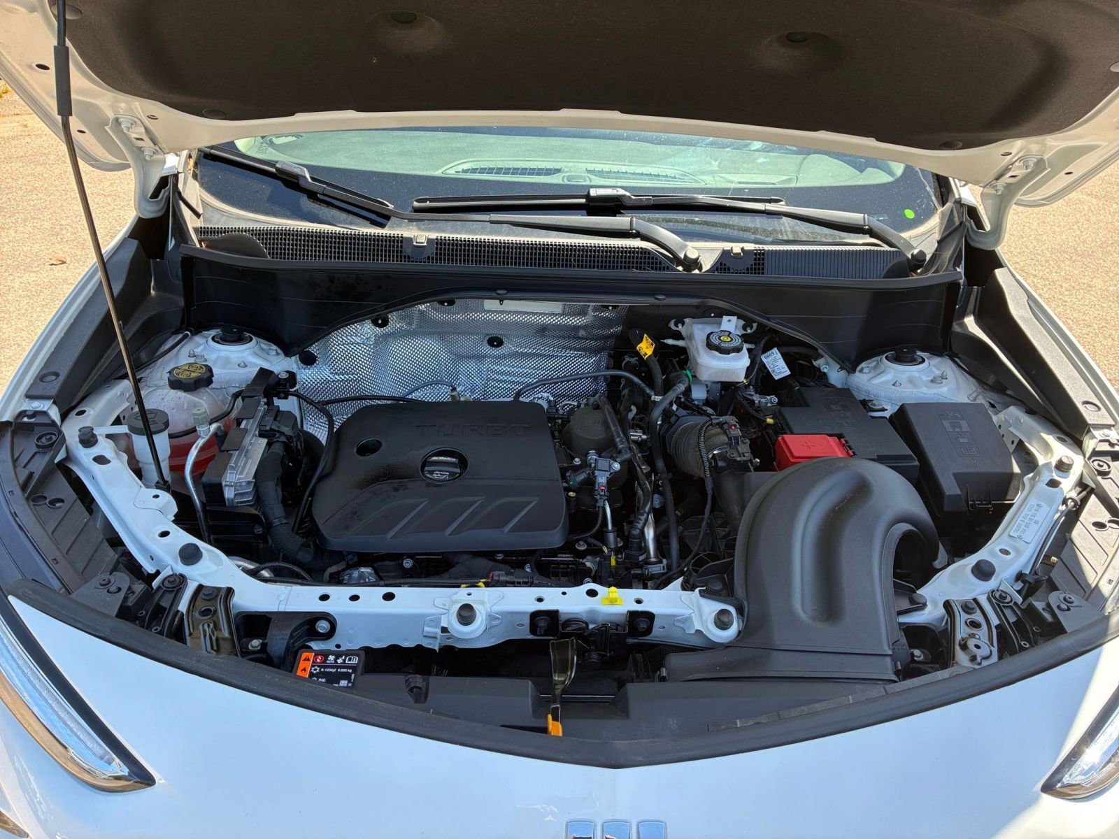 Used 2025 Buick Encore GX Preferred image 30