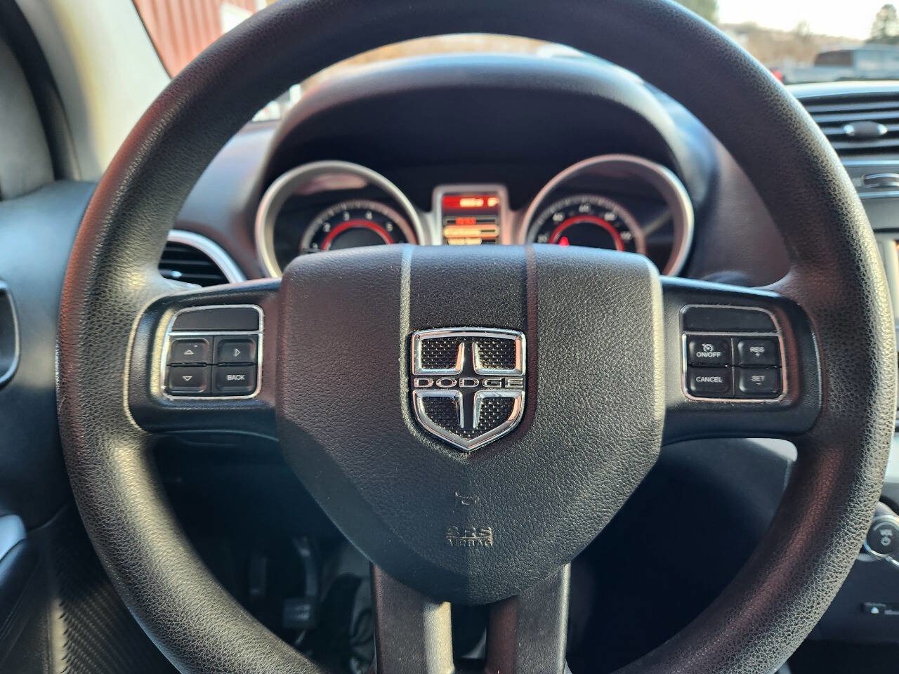 Used 2016 Dodge Journey SE w/ Flexible Seating Group image 18